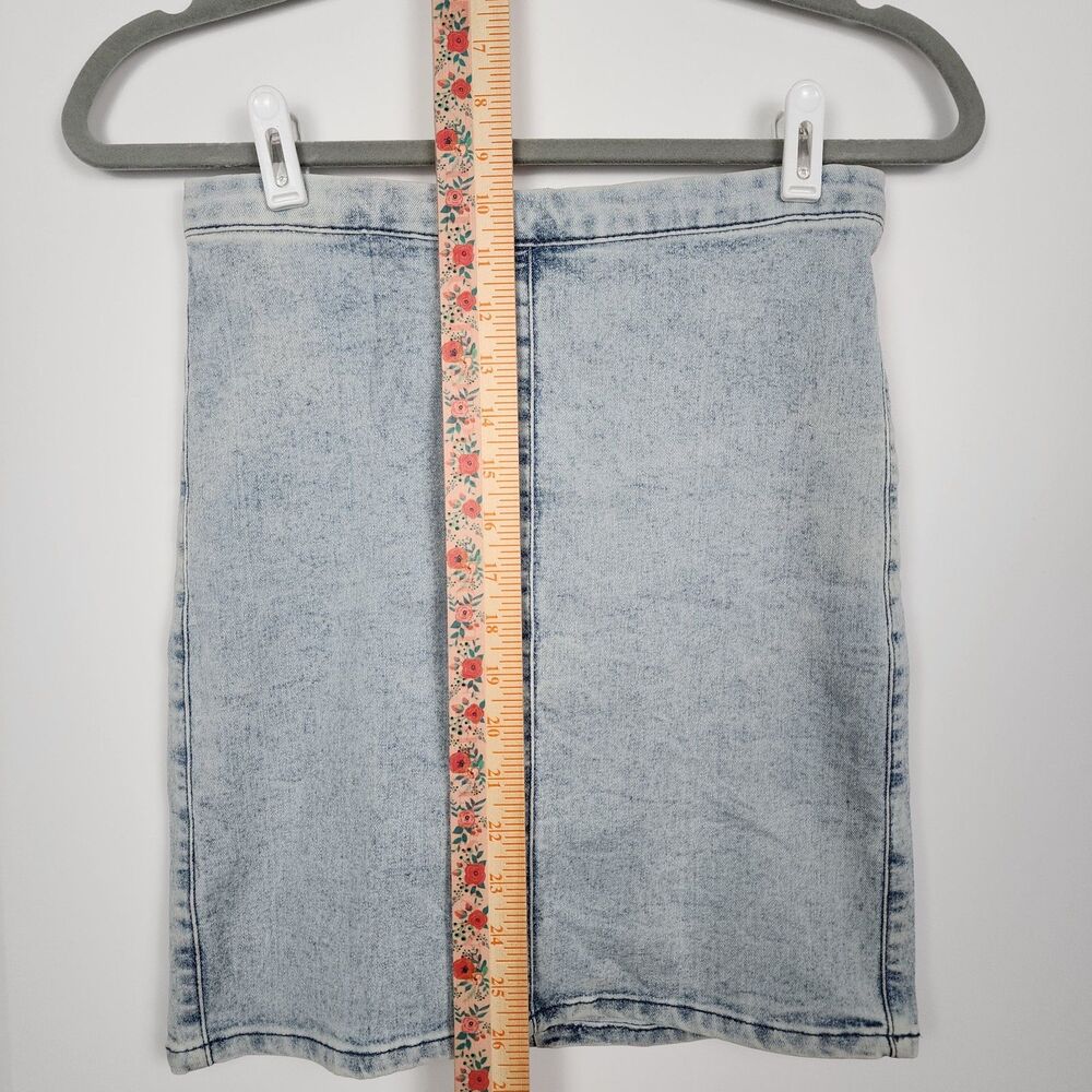 Topshop Moto Stretch Denim Mini Skirt Bodycon Light Acid Wash Size 28 US 6 UK 10 - Picture 7 of 7